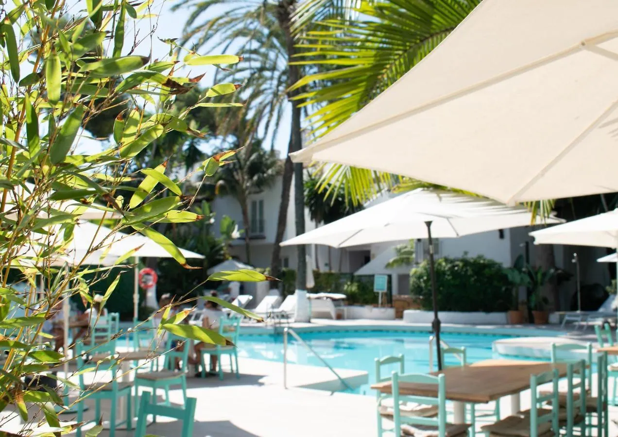 2 Bedroom Luxury Apartment Inside Puente Romano Hotel Marbella