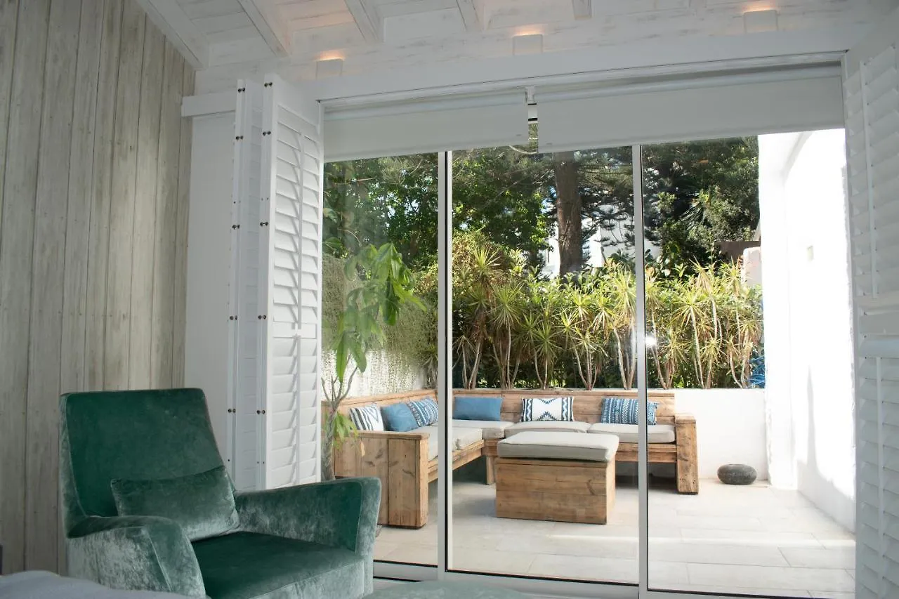 2 Bedroom Luxury Apartment Inside Puente Romano Hotel Marbella