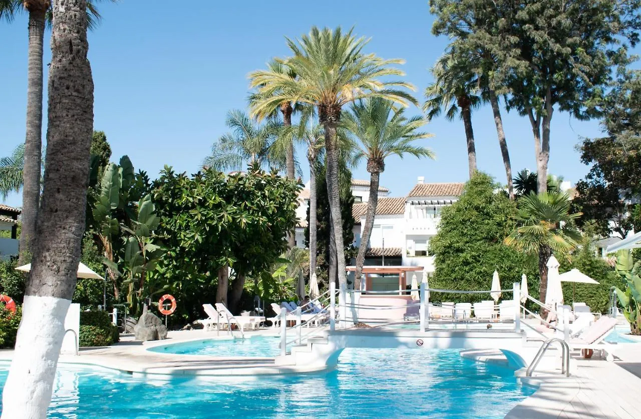 2 Bedroom Luxury Apartment Inside Puente Romano Hotel Marbella